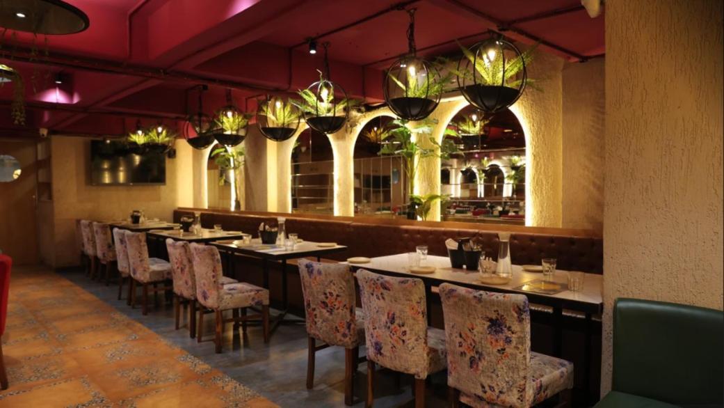 גוראי Hotel Aura - Near Malad Link Road מראה חיצוני תמונה